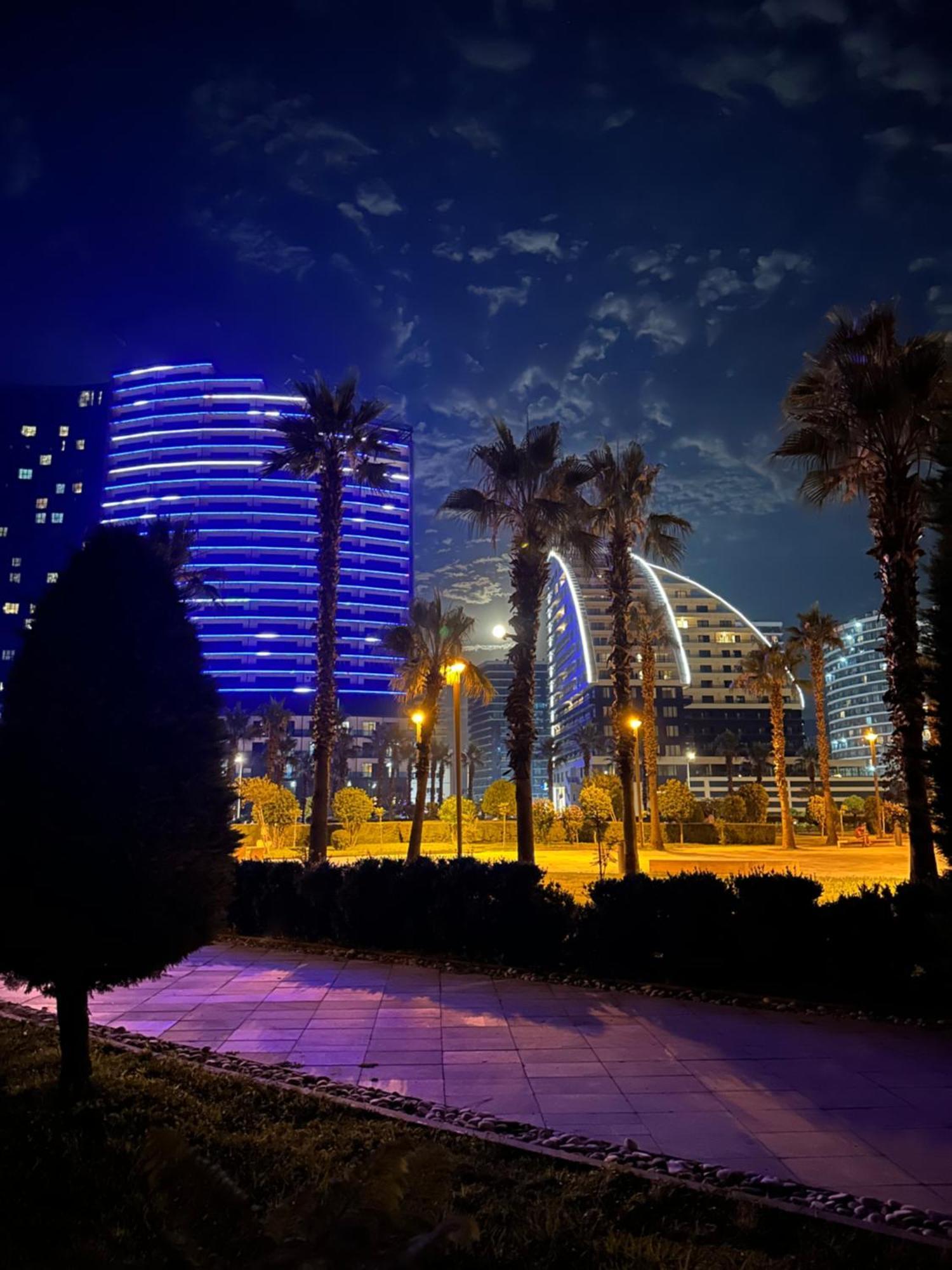Batumi Boulevard Resort Екстер'єр фото