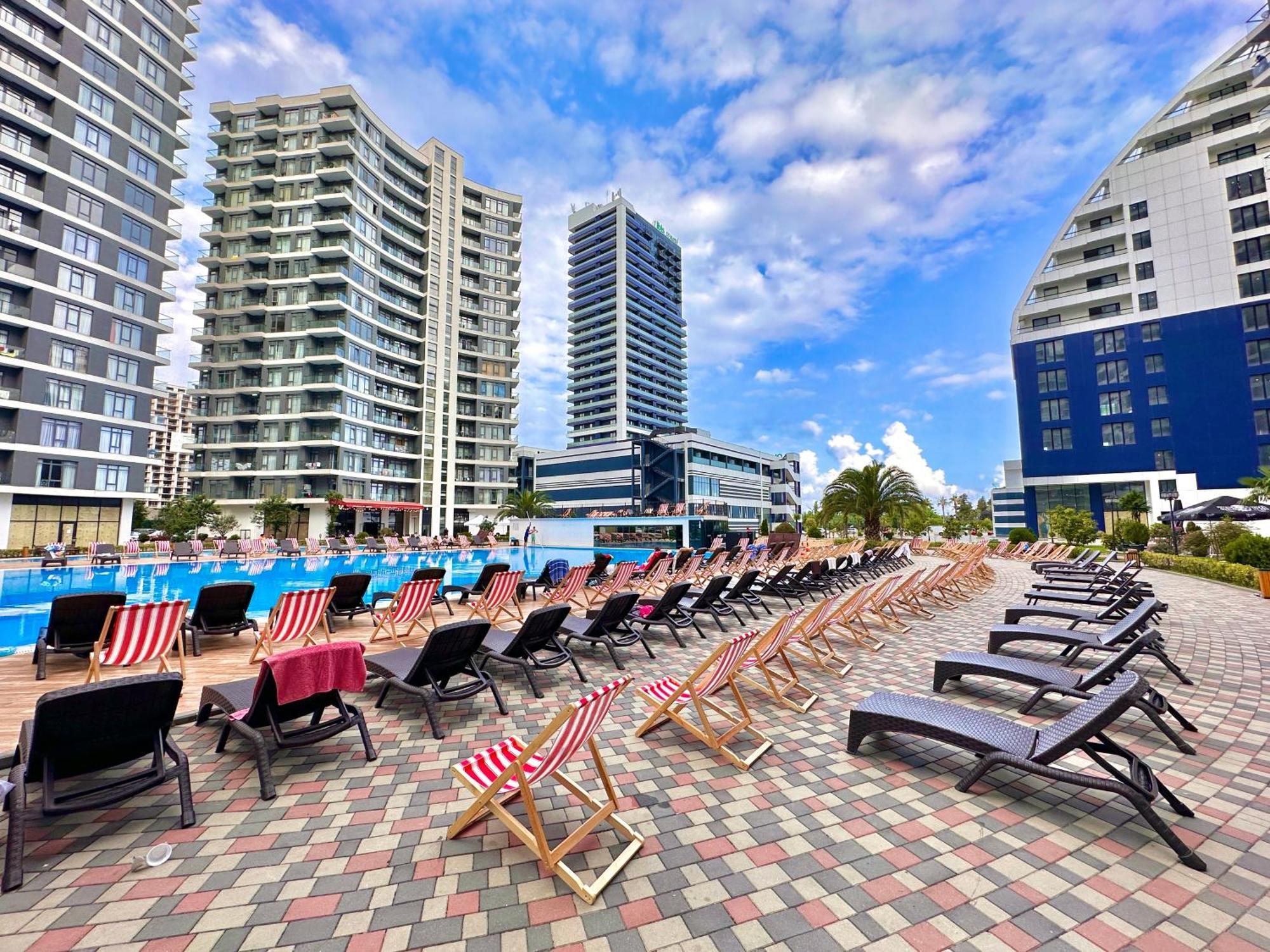 Batumi Boulevard Resort Екстер'єр фото