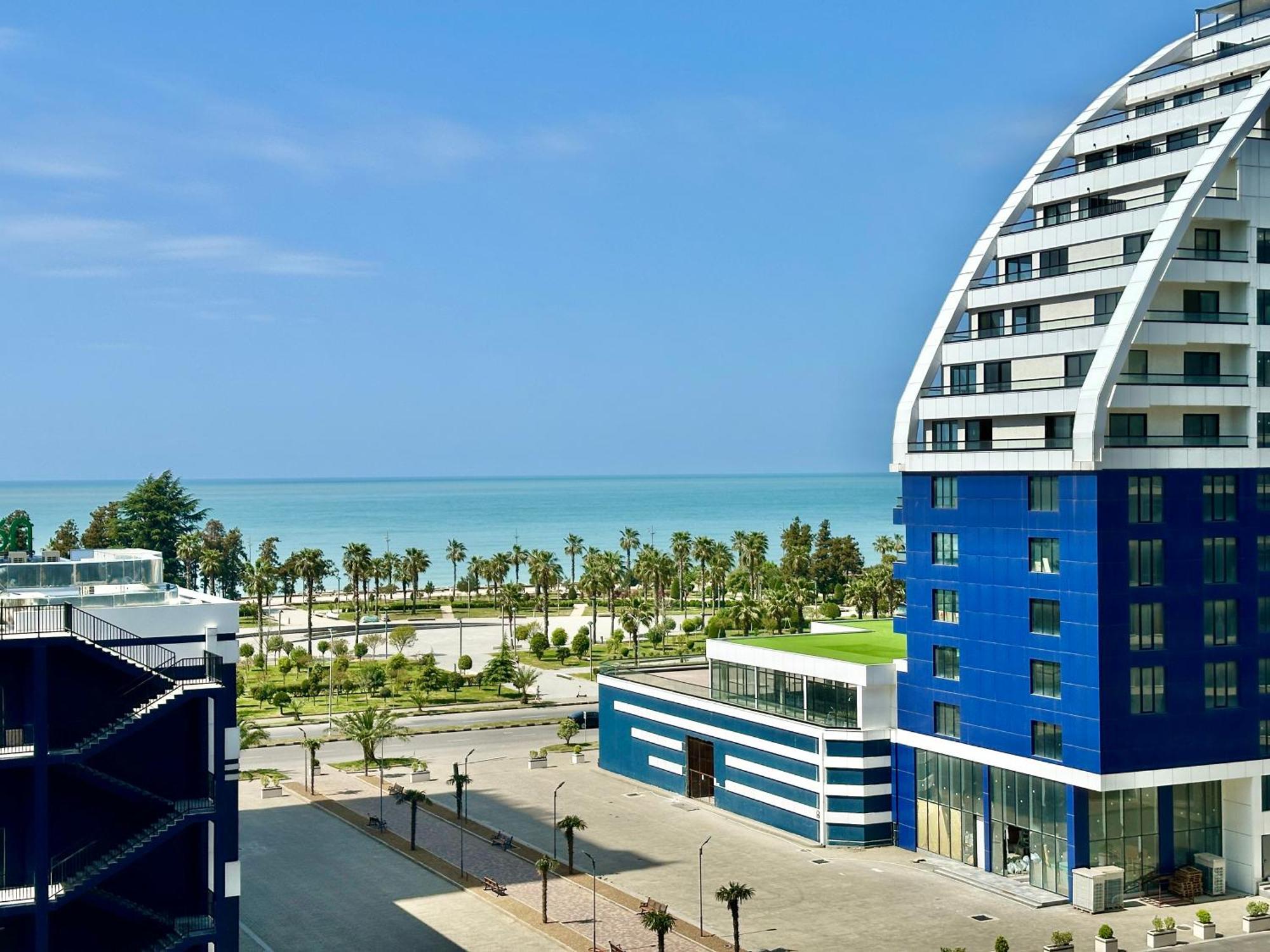 Batumi Boulevard Resort Екстер'єр фото
