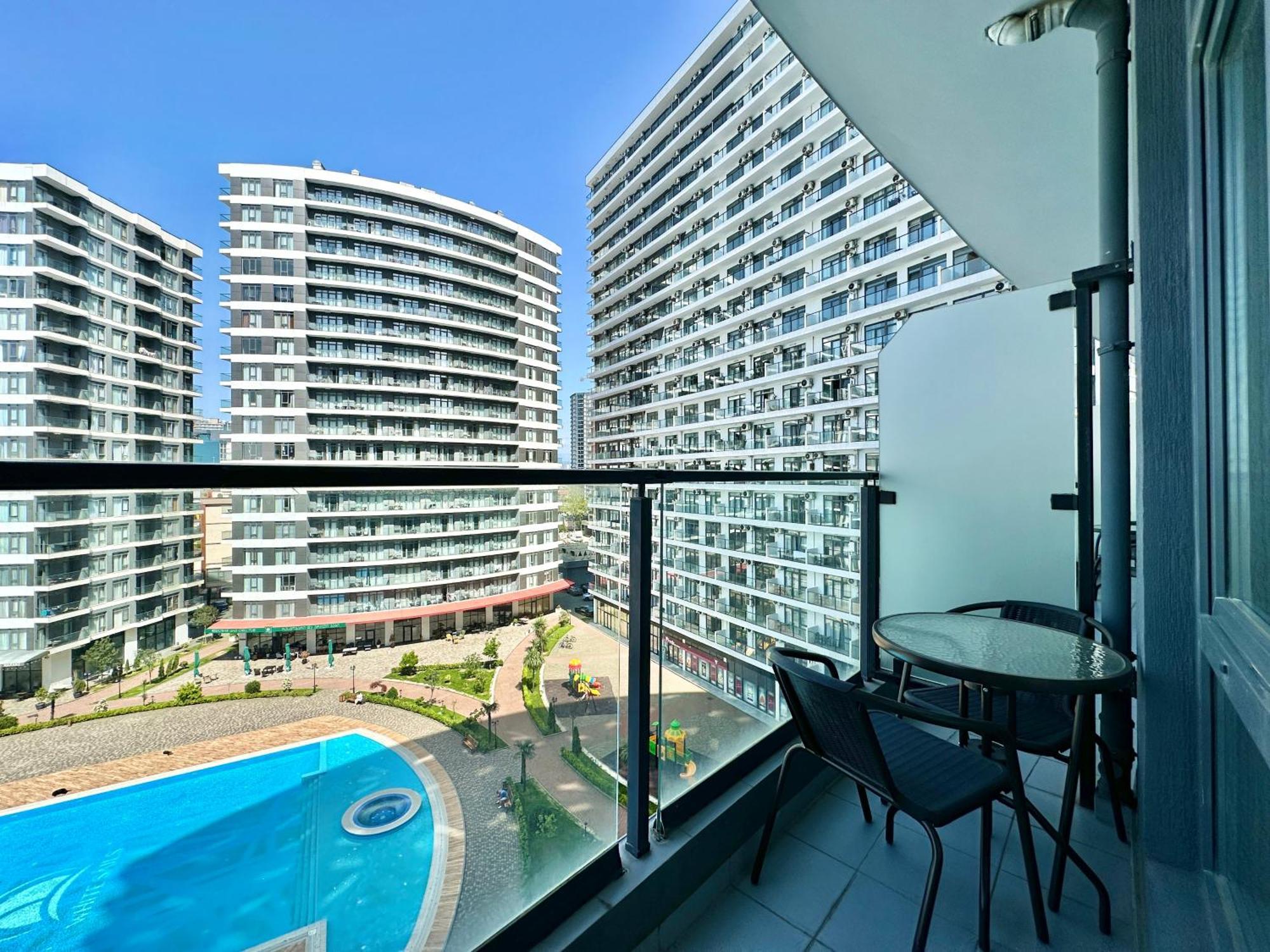 Batumi Boulevard Resort Екстер'єр фото