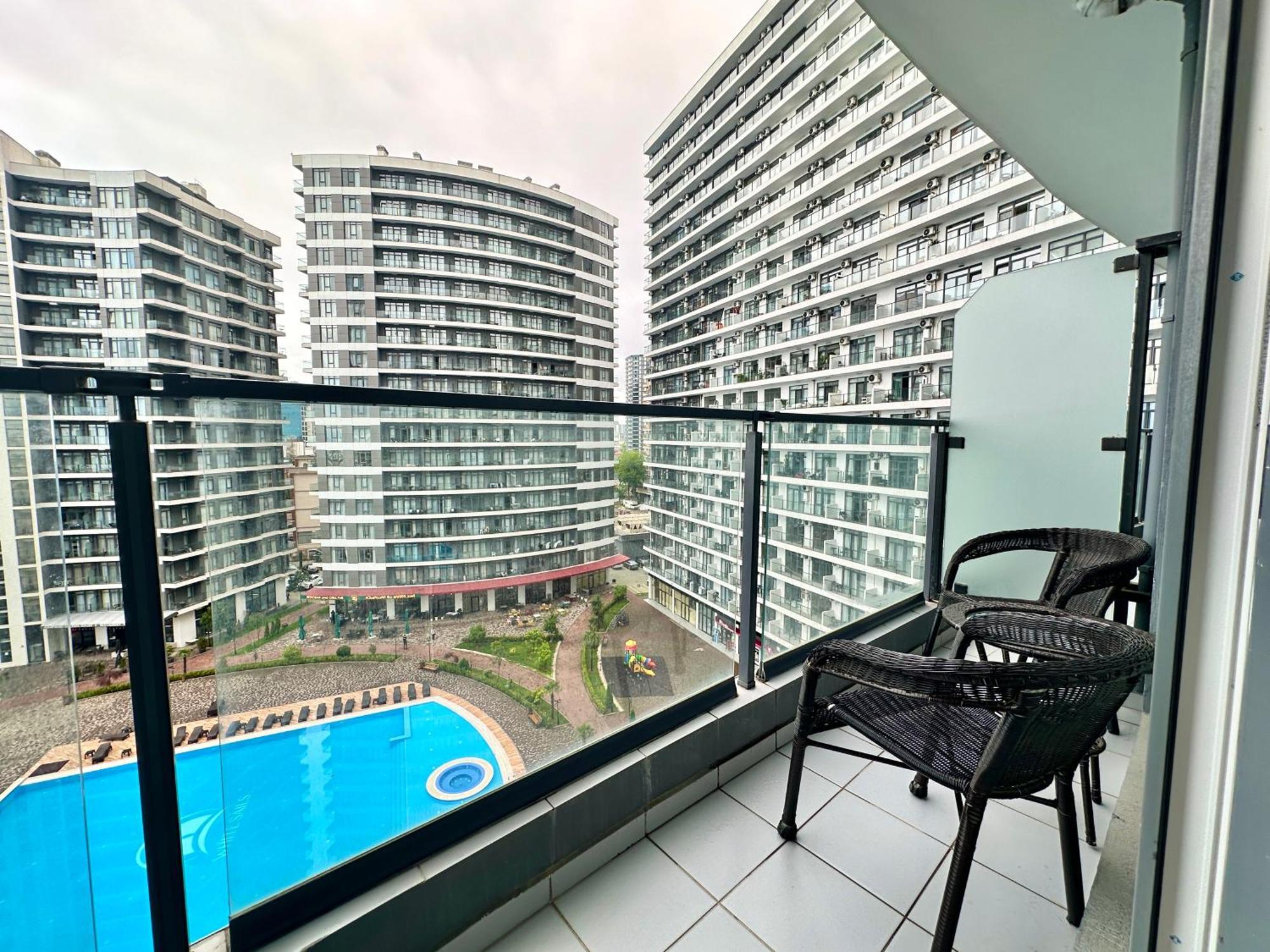 Batumi Boulevard Resort Екстер'єр фото
